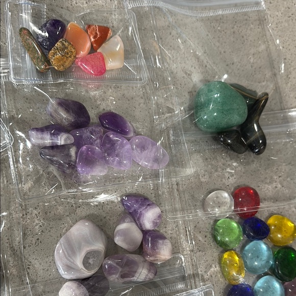 Assorted Gemstone Collection - Picture 4 of 5